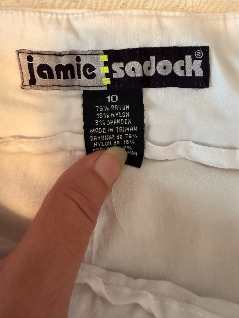 Jamie Sadock “Skinnylicious” Cargo Capri Pull On Golf Shorts - Picture 5 of 5